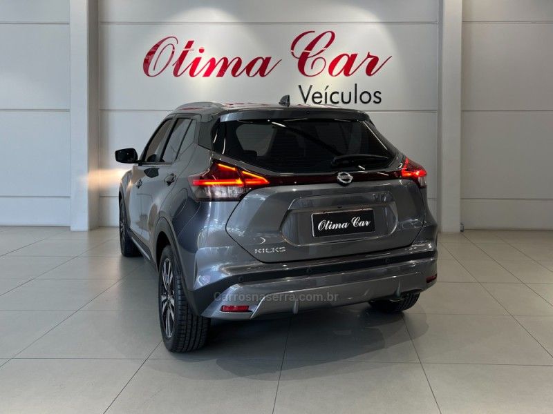 NISSAN KICKS 1.6 ADVANCE 16V 2021/2022 ÓTIMA CAR FLORES DA CUNHA / Carros no Vale