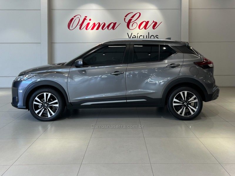 NISSAN KICKS 1.6 ADVANCE 16V 2021/2022 ÓTIMA CAR FLORES DA CUNHA / Carros no Vale