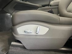 PORSCHE MACAN 2.0 16V 2024/2025 ÓTIMA CAR FLORES DA CUNHA / Carros no Vale