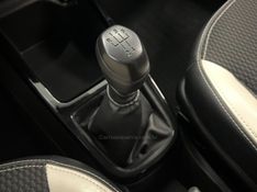 RENAULT KWID 1.0 12V SCE INTENSE 2017/2018 ÓTIMA CAR FLORES DA CUNHA / Carros no Vale
