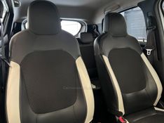 RENAULT KWID 1.0 12V SCE INTENSE 2017/2018 ÓTIMA CAR FLORES DA CUNHA / Carros no Vale