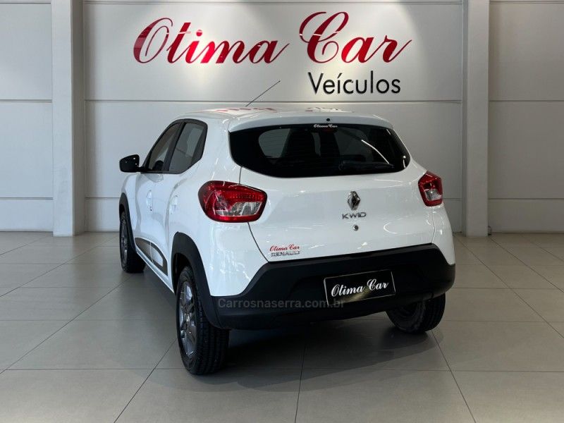 RENAULT KWID 1.0 12V SCE INTENSE 2017/2018 ÓTIMA CAR FLORES DA CUNHA / Carros no Vale