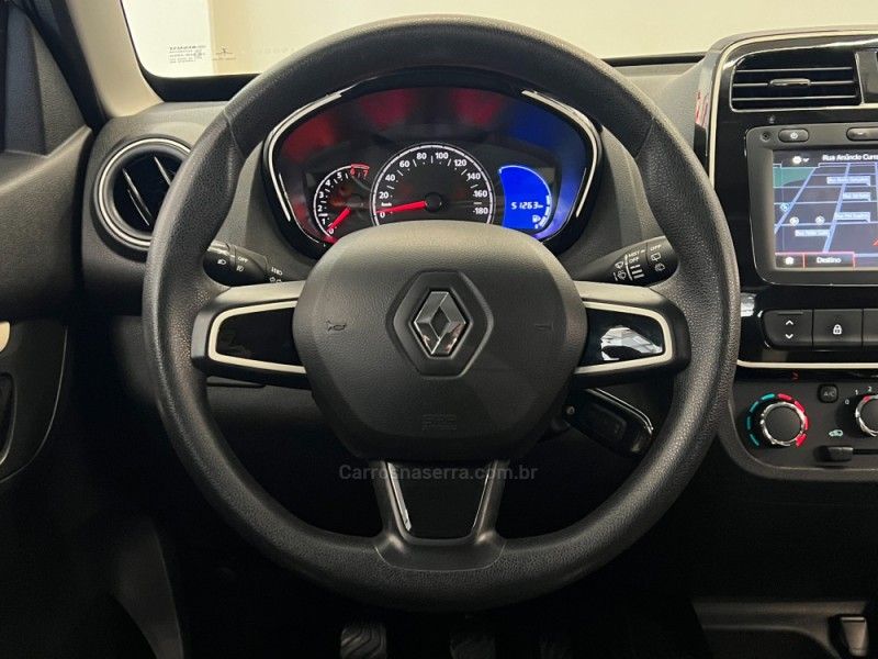 RENAULT KWID 1.0 12V SCE INTENSE 2017/2018 ÓTIMA CAR FLORES DA CUNHA / Carros no Vale
