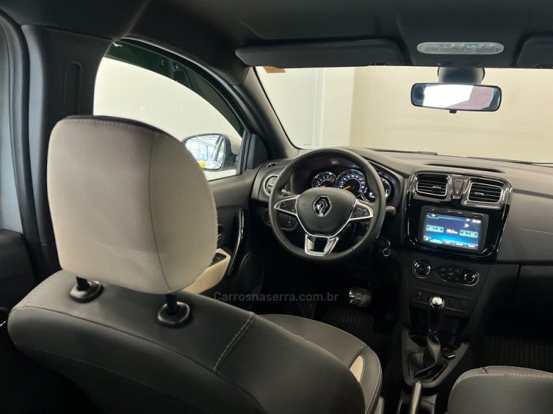RENAULT SANDERO 1.6 STEPWAY ICONIC X-TRONIC 16V 2021/2022 ÓTIMA CAR FLORES DA CUNHA / Carros no Vale