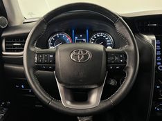 TOYOTA HILUX SW4 2.8 SRX 4X4 7 LUGARES 16V TURBO INTERCOOLER 2021/2021 ÓTIMA CAR FLORES DA CUNHA / Carros no Vale