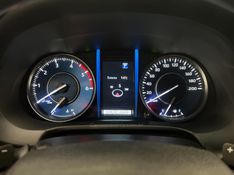 TOYOTA HILUX SW4 2.8 SRX 4X4 7 LUGARES 16V TURBO INTERCOOLER 2023/2024 ÓTIMA CAR FLORES DA CUNHA / Carros no Vale