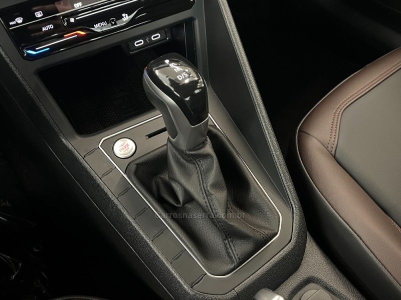 VOLKSWAGEN VIRTUS 1.0 200 TSI HIGHLINE 2025/2026 ÓTIMA CAR FLORES DA CUNHA / Carros no Vale
