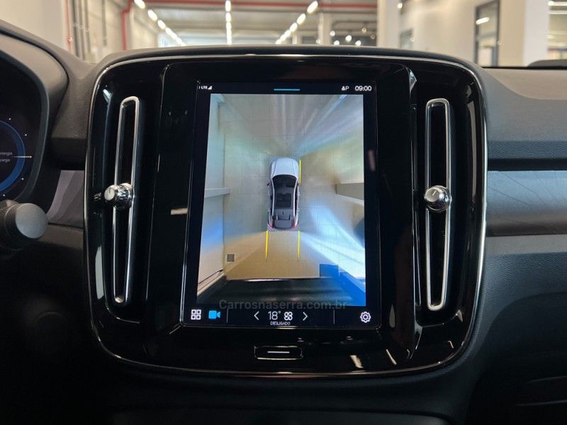 VOLVO C40 RECHARGE PURE ELETRIC 2022/2022 ÓTIMA CAR FLORES DA CUNHA / Carros no Vale