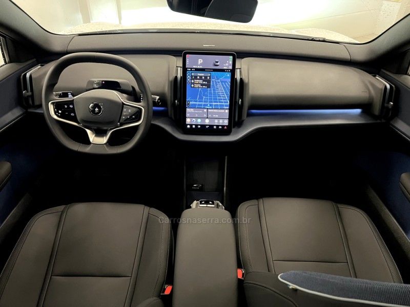VOLVO EX30 ULTRA EXTENDED RANGE 2024/2025 ÓTIMA CAR FLORES DA CUNHA / Carros no Vale