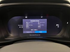 VOLVO XC 40 P6 RECHARGE ELECTRIC PLUS 2023/2024 ÓTIMA CAR FLORES DA CUNHA / Carros no Vale