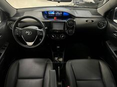 TOYOTA ETIOS 1.5 XLS SEDAN 16V 2016/2017 CIMIRRO AUTOMÓVEIS TAQUARA / Carros no Vale