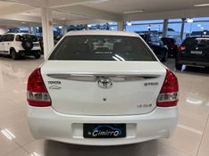 TOYOTA ETIOS 1.5 XLS SEDAN 16V 2016/2017 CIMIRRO AUTOMÓVEIS TAQUARA / Carros no Vale