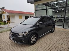 CHEVROLET ONIX 1.4 MPFI ACTIV 8V 2018/2018 AWD MULTIMARCAS LAJEADO / Carros no Vale