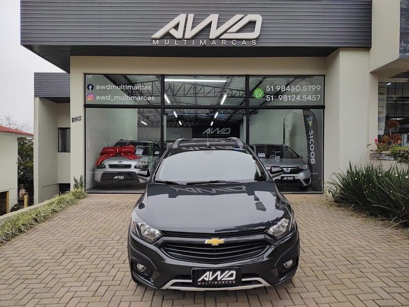 CHEVROLET ONIX 1.4 MPFI ACTIV 8V 2018/2018 AWD MULTIMARCAS LAJEADO / Carros no Vale