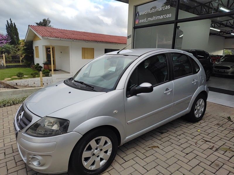 CITROËN C3 1.4 I EXCLUSIVE 8V 2012/2012 AWD MULTIMARCAS LAJEADO / Carros no Vale