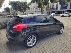 FORD FOCUS 1.6 SE HATCH 16V 2014/2014 AWD MULTIMARCAS LAJEADO / Carros no Vale