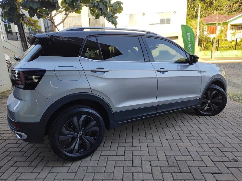 VOLKSWAGEN T-CROSS 1.4 HIGHLINE TSI 16V 2024/2024 AWD MULTIMARCAS LAJEADO / Carros no Vale