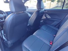 VOLKSWAGEN T-CROSS 1.4 HIGHLINE TSI 16V 2024/2024 AWD MULTIMARCAS LAJEADO / Carros no Vale