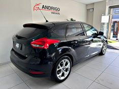 FORD FOCUS 2.0 SE PLUS 16V 2017/2018 ANDRIGO VEÍCULOS CAXIAS DO SUL / Carros no Vale