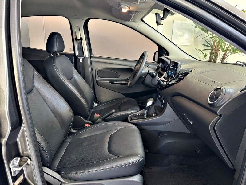 FORD KA 1.5 TITANIUM 12V 2019/2019 ANDRIGO VEÍCULOS CAXIAS DO SUL / Carros no Vale