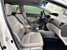 HONDA CIVIC 2.0 LXR 16V 2013/2014 ANDRIGO VEÍCULOS CAXIAS DO SUL / Carros no Vale