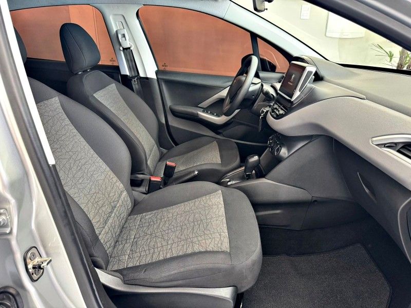 PEUGEOT 208 1.6 ACTIVE PACK 16V 2019/2020 ANDRIGO VEÍCULOS CAXIAS DO SUL / Carros no Vale