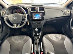 RENAULT SANDERO 1.6 STEPWAY 8V 2015/2015 ANDRIGO VEÍCULOS CAXIAS DO SUL / Carros no Vale