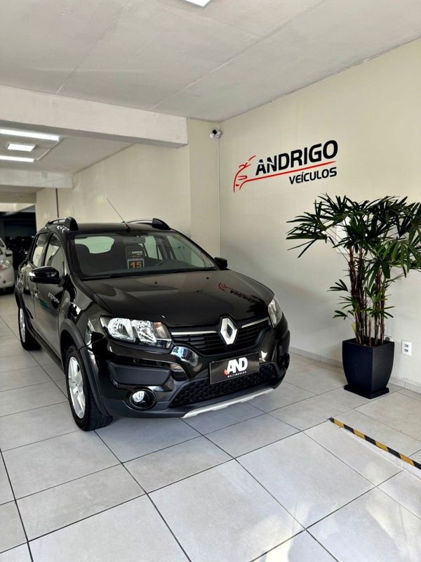 RENAULT SANDERO 1.6 STEPWAY 8V 2015/2015 ANDRIGO VEÍCULOS CAXIAS DO SUL / Carros no Vale