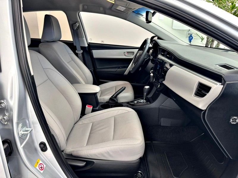 TOYOTA COROLLA 2.0 XEI 16V 2016/2017 ANDRIGO VEÍCULOS CAXIAS DO SUL / Carros no Vale
