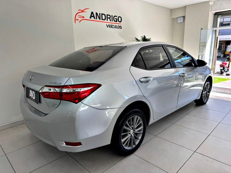 TOYOTA COROLLA 2.0 XEI 16V 2016/2017 ANDRIGO VEÍCULOS CAXIAS DO SUL / Carros no Vale