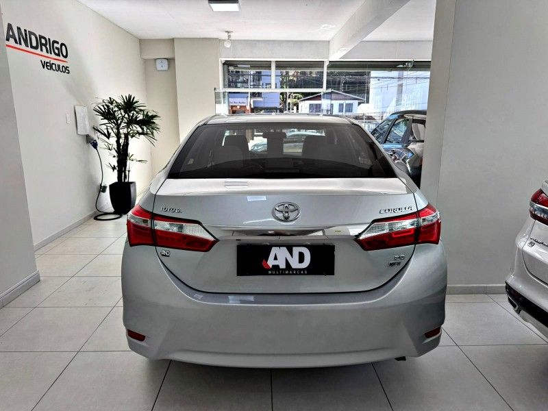 TOYOTA COROLLA 2.0 XEI 16V 2016/2017 ANDRIGO VEÍCULOS CAXIAS DO SUL / Carros no Vale
