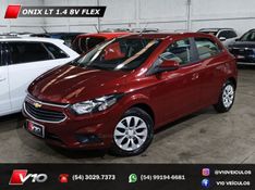 CHEVROLET ONIX 1.4 MPFI LT 8V 2017/2017 V10 VEÍCULOS CAXIAS DO SUL / Carros no Vale