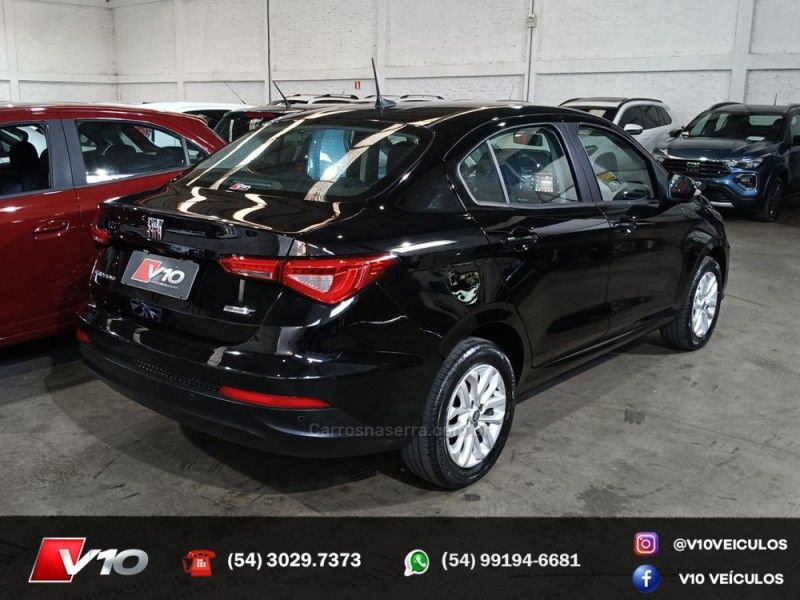 FIAT CRONOS 1.3 DRIVE 8V 2020/2021 V10 VEÍCULOS CAXIAS DO SUL / Carros no Vale
