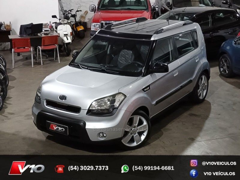 KIA SOUL 1.6 EX 16V 2009/2010 V10 VEÍCULOS CAXIAS DO SUL / Carros no Vale