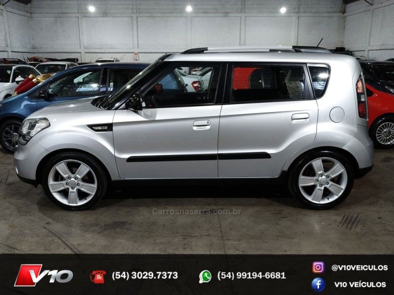 KIA SOUL 1.6 EX 16V 2009/2010 V10 VEÍCULOS CAXIAS DO SUL / Carros no Vale