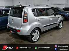 KIA SOUL 1.6 EX 16V 2009/2010 V10 VEÍCULOS CAXIAS DO SUL / Carros no Vale