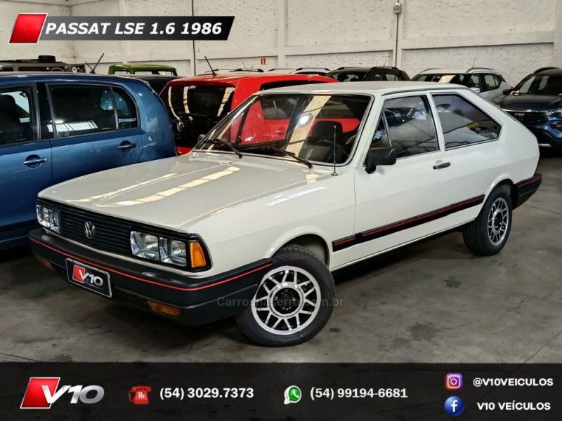 VOLKSWAGEN PASSAT 1.6 LSE 8V 1986/1986 V10 VEÍCULOS CAXIAS DO SUL / Carros no Vale