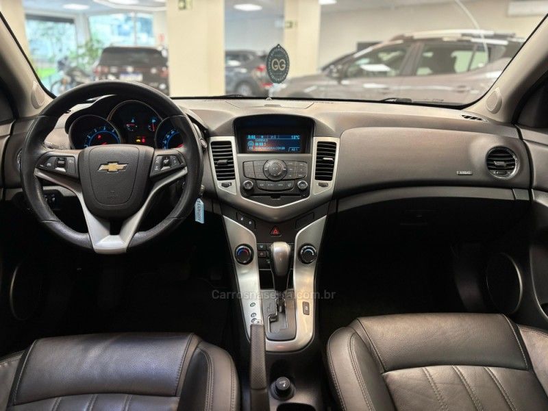 CHEVROLET CRUZE 1.8 LT 16V 2012/2012 LUIGGI AUTOMÓVEIS CARLOS BARBOSA / Carros no Vale