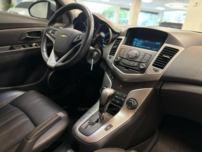 CHEVROLET CRUZE 1.8 LT 16V 2012/2012 LUIGGI AUTOMÓVEIS CARLOS BARBOSA / Carros no Vale