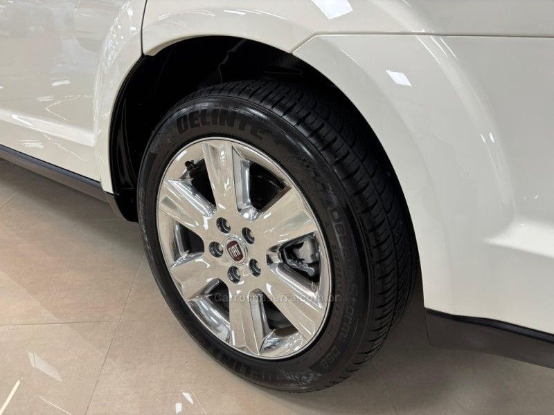 FIAT FREEMONT 2.4 PRECISION 16V 2013/2014 LUIGGI AUTOMÓVEIS CARLOS BARBOSA / Carros no Vale