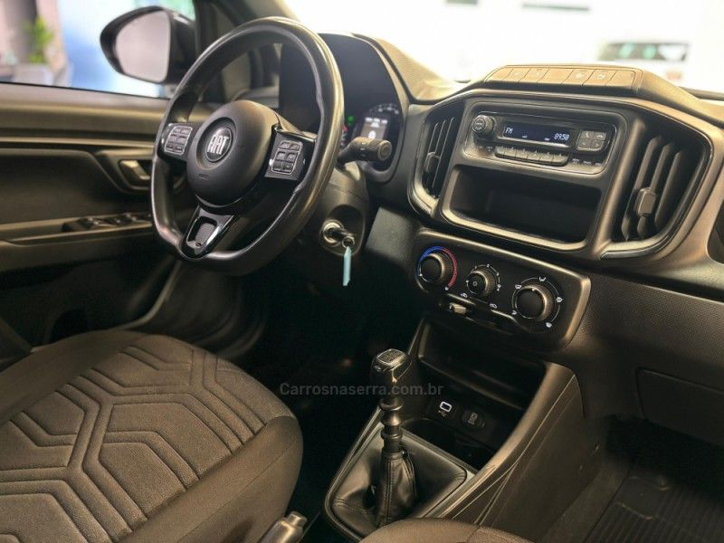 FIAT STRADA 1.3 FIRE FREEDOM 8V CD 2021/2022 LUIGGI AUTOMÓVEIS CARLOS BARBOSA / Carros no Vale