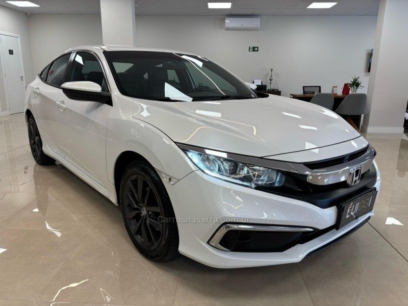 HONDA CIVIC 2.0 LX SEDAN 16V 2020/2020 LUIGGI AUTOMÓVEIS CARLOS BARBOSA / Carros no Vale