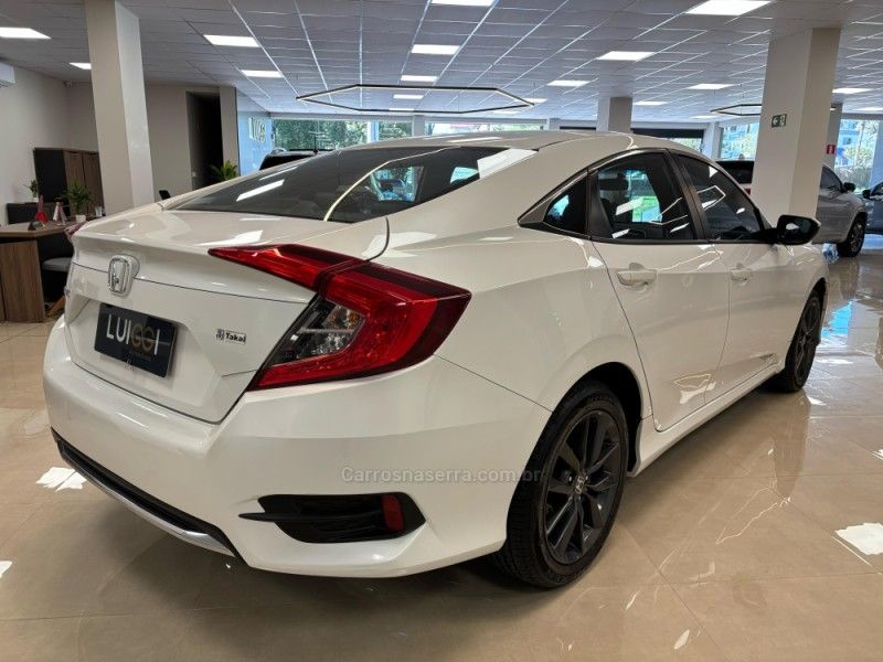 HONDA CIVIC 2.0 LX SEDAN 16V 2020/2020 LUIGGI AUTOMÓVEIS CARLOS BARBOSA / Carros no Vale