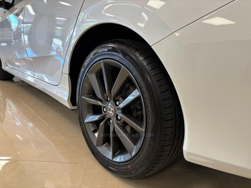 HONDA CIVIC 2.0 LX SEDAN 16V 2020/2020 LUIGGI AUTOMÓVEIS CARLOS BARBOSA / Carros no Vale