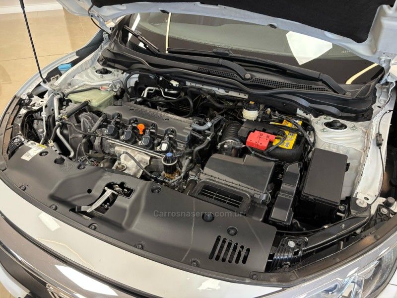 HONDA CIVIC 2.0 LX SEDAN 16V 2020/2020 LUIGGI AUTOMÓVEIS CARLOS BARBOSA / Carros no Vale