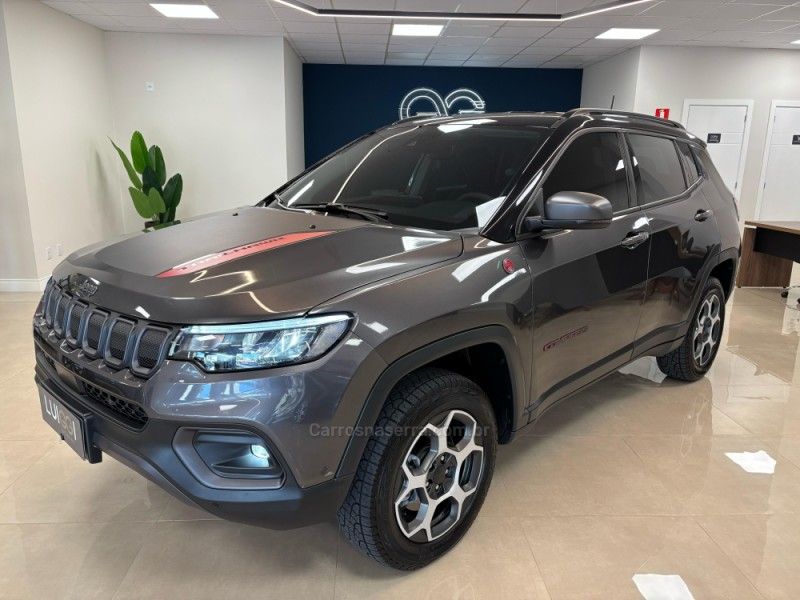 JEEP COMPASS 2.0 TRAILHAWK TD350 TURBO 4X4 2022/2023 LUIGGI AUTOMÓVEIS CARLOS BARBOSA / Carros no Vale