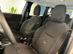JEEP RENEGADE 1.3 SPORT T270 16V TURBO 2024/2025 LUIGGI AUTOMÓVEIS CARLOS BARBOSA / Carros no Vale