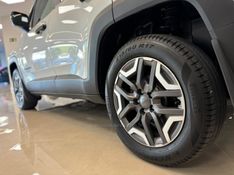 JEEP RENEGADE 1.3 SPORT T270 16V TURBO 2024/2025 LUIGGI AUTOMÓVEIS CARLOS BARBOSA / Carros no Vale