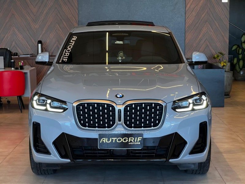 BMW X4 3.0 M40I 24V TURBO 2023/2024 AUTOGRIF MOTORS CAMPO BOM / Carros no Vale