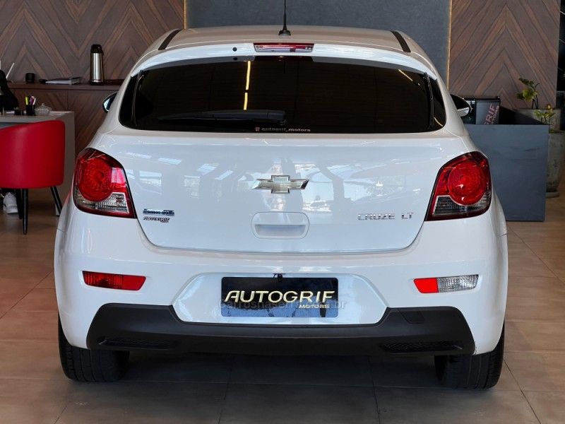 CHEVROLET CRUZE 1.8 LT SPORT6 16V 2014/2014 AUTOGRIF MOTORS CAMPO BOM / Carros no Vale